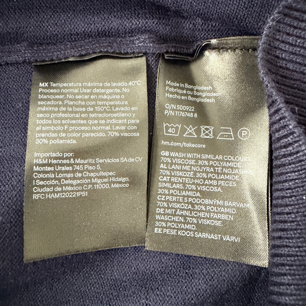 H&M Deep Blue Knit Turtleneck - Picture 4 of 4
